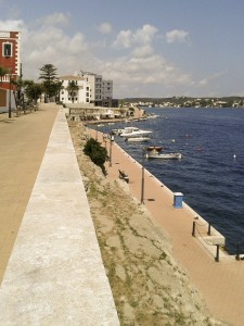 villa Carlos Promenade along seafront